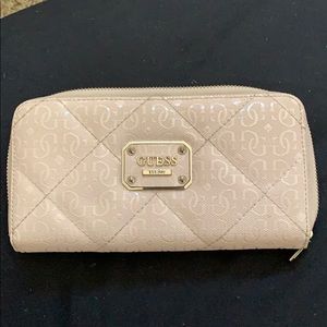 Guess wallet
